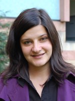Dr. Mona Motakef