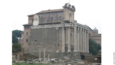 Tempel des Antoninus Pius und der Faustina, heutiges Erscheinungsbild