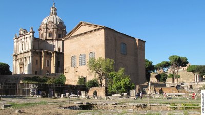 Curia Diocletiani im Kontext der heutigen Ausgrabungsstätte