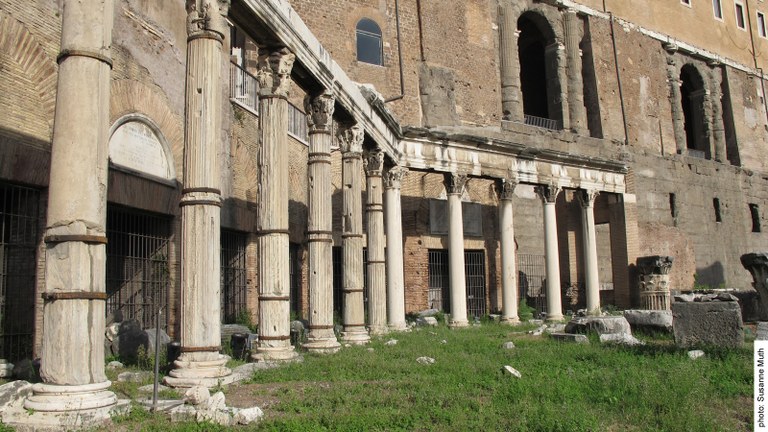 Porticus Deorum Consentium im Kontext der heutigen Ausgrabungsstätte