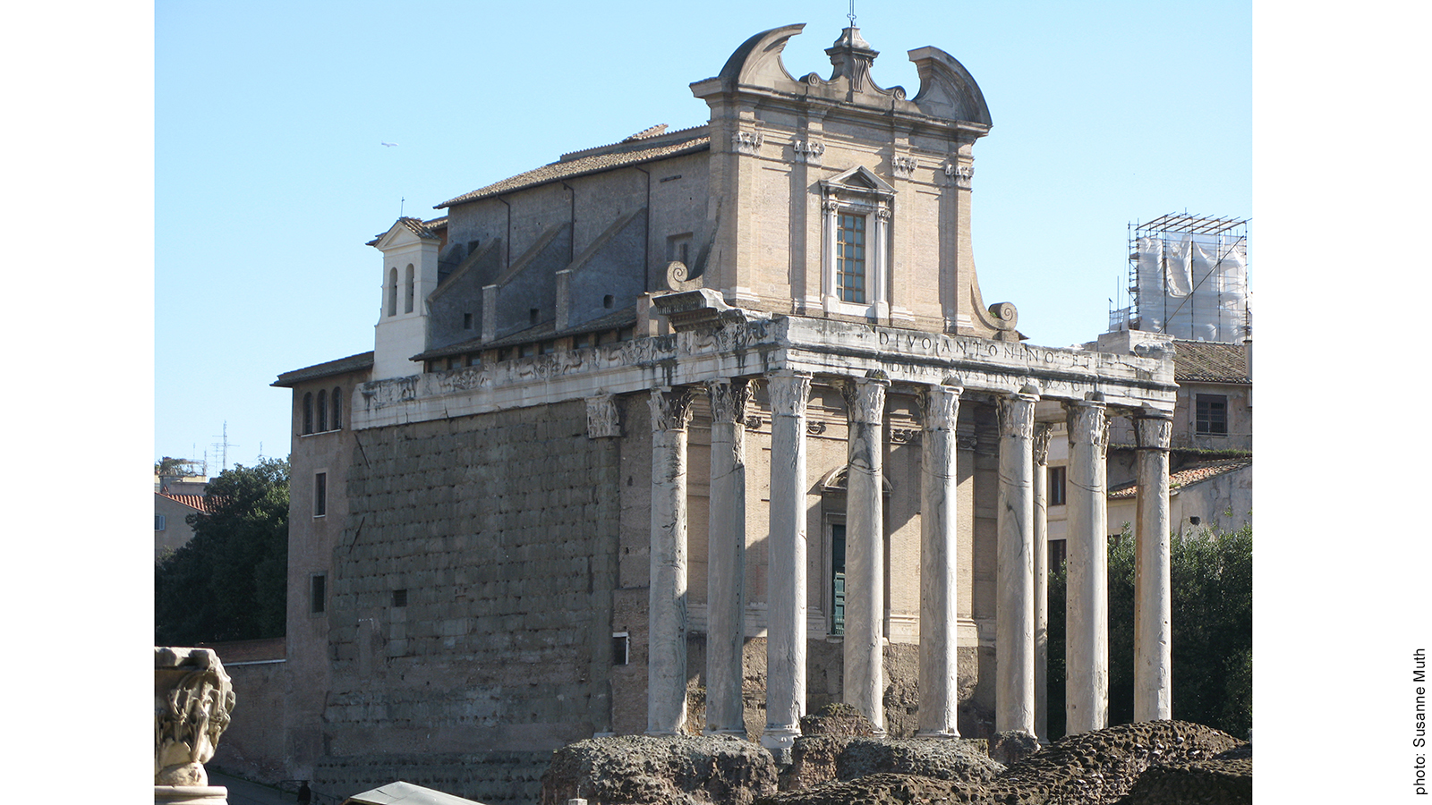 Tempel des Antoninus Pius und der Faustina, heutiges Erscheinungsbild